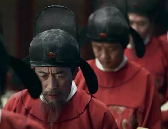 815年大唐宰相上朝途中血洒街头次年白居易写下琵琶行