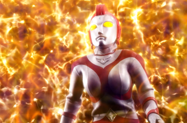 三个黑影疑似改造奥特曼,对比尤莉安就知答案,小金人就是造物主