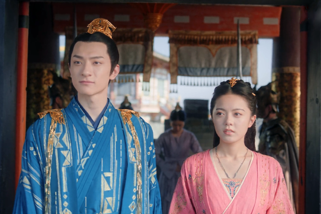 玲珑像个科幻片中西结合既视感重林一赵今麦被骂丑