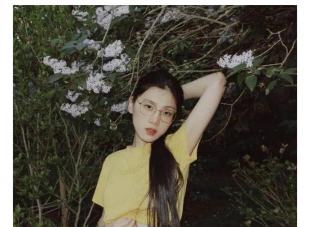 留学生刘玥上热搜:这才是真正的"顶流"!_腾讯新闻