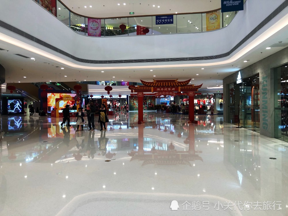 昆明呈贡又添一家大商场,和地铁可以无缝对接