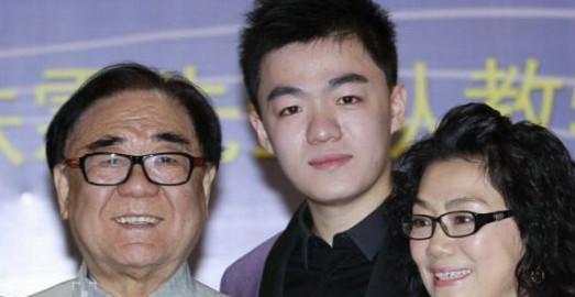 李天一出狱还剩763天梦鸽不想再隐瞒一语道破与金铁霖关系