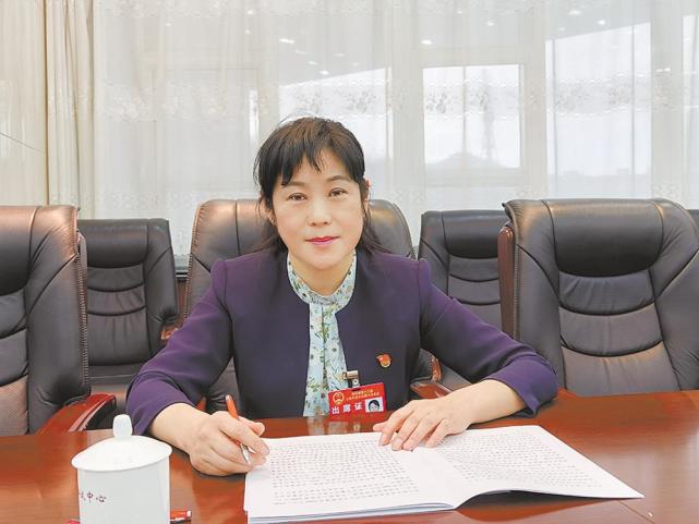 不断创造人民更加幸福美好的生活