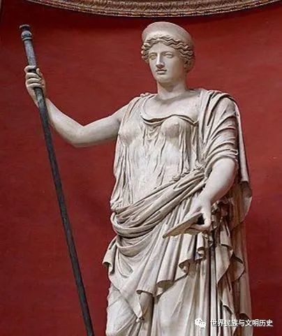 萨宾人占领了卡匹托尔山后罗慕路斯向他们挑战,要