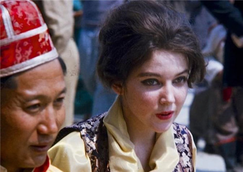 美国女孩放弃国籍一心嫁到锡金当皇后最终童话破灭狼狈回国