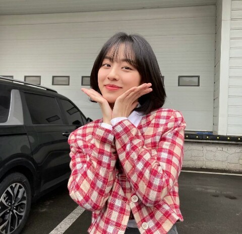 《女神降临》演员高清壁纸,赶快收藏吧!