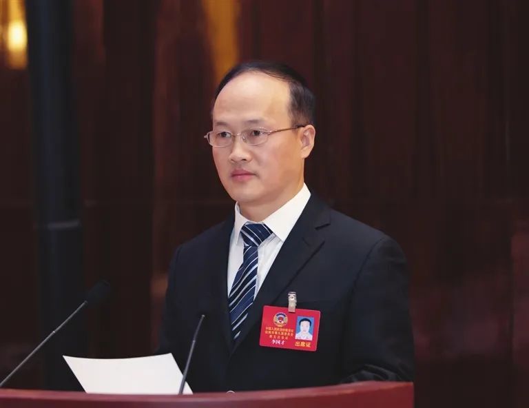 市政协机关委员组  李国才