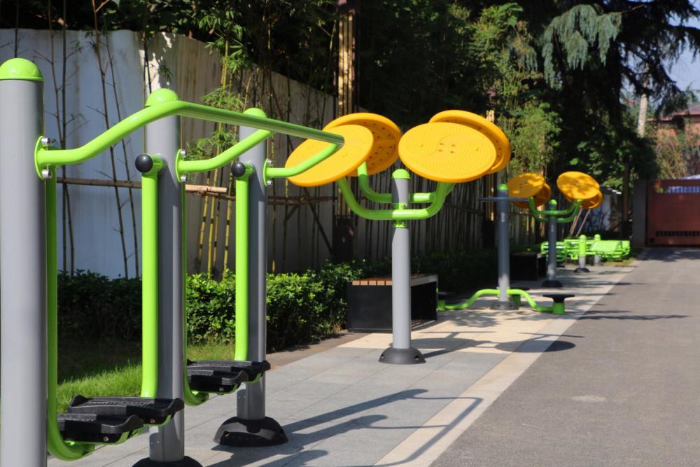 风景区家属院新增了体育运动设施