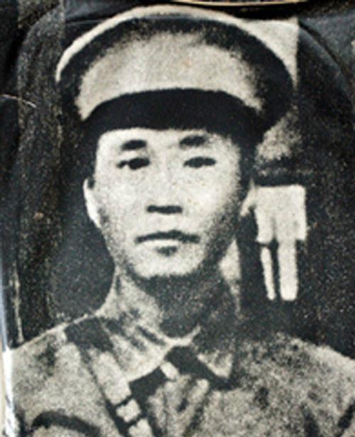 北伐战争中,叶挺独立团的13名营连长,他们分别是谁?