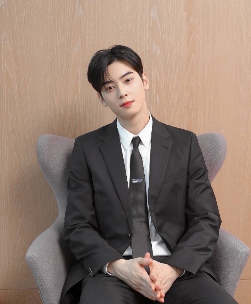 脸蛋天才车银优高清