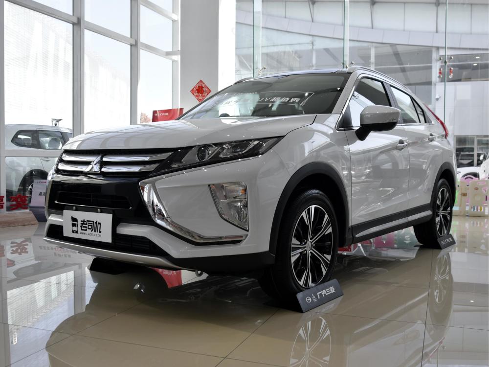 日系四驱自动挡价格实惠养车不贵的suv实拍三菱奕歌