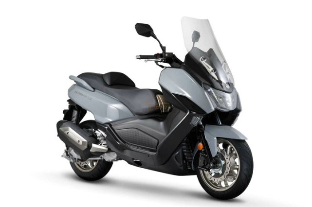 三阳maxsym 400大踏板,正式公布内地市场预售价52,800元人民,配备无