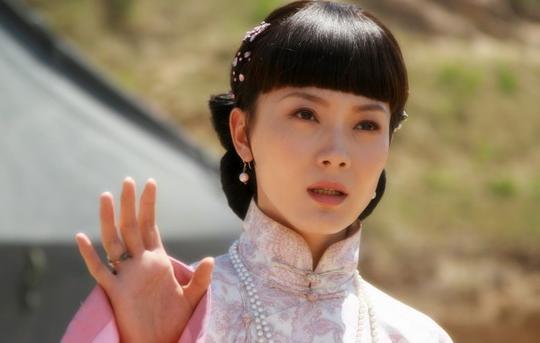 陈数出生名门事业有成为何嫁给二婚还带娃的赵胤胤