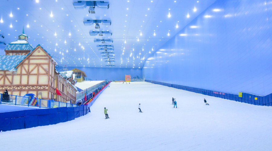 商业综合体落户徐州,其中,新淮中中包心括内一室内滑雪场(乔波滑雪场)