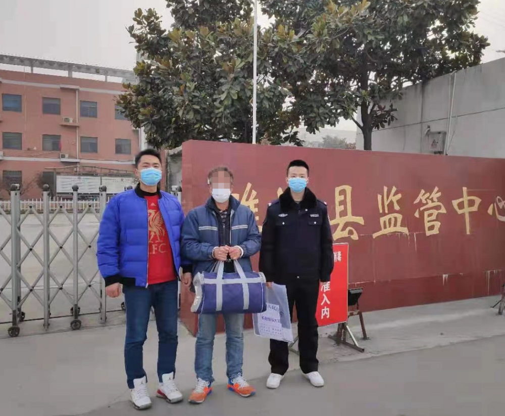 你抽的华子可能是假的濉溪警方查获1000多条假烟