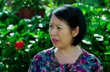 赵四媳妇为老公庆生香烟做花束礼品满桌58岁老公像小伙