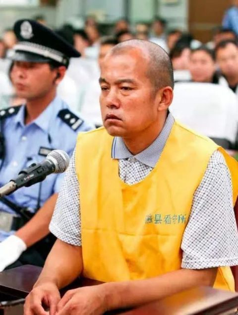 拍案|因"玉米地奸杀案" 推迟了16年的死刑