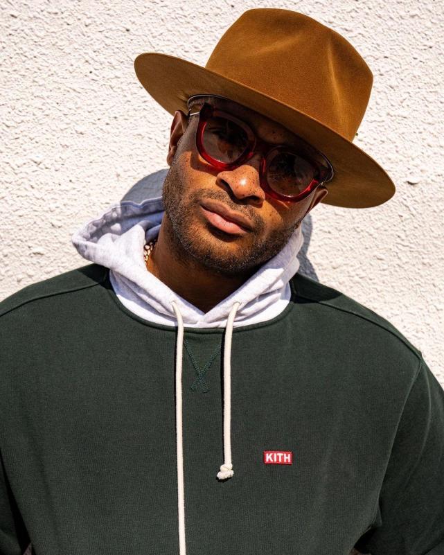 鞋王联名pjtucker与墨镜品牌tmplsbrdgs推出合作款