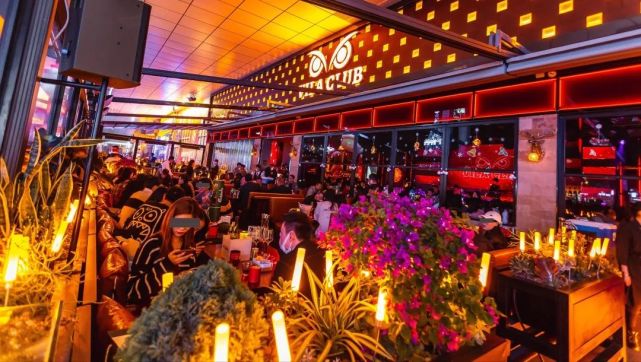 开业9天登上白云酒吧热门榜top2,晚晚爆场!