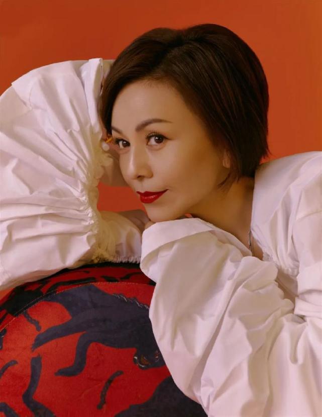 《怦然再心动》王琳"征婚",既渴望又忐忑是中年离婚女性的真实状态!