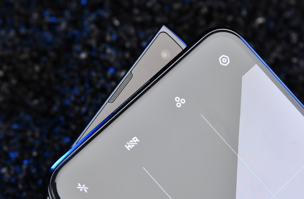 oppo新款弹出摄像头概念机遭曝光比上一代设计更硬核