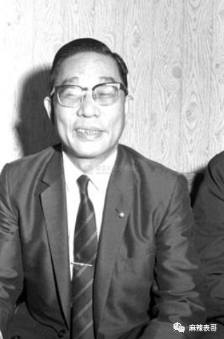 蔡贵照是真正的豪门千金,她的老爹是蔡万春,国泰集团创办人,国泰大家