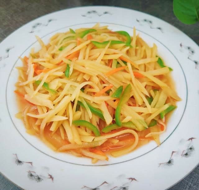 素炒三丝百吃不厌的下饭家常菜