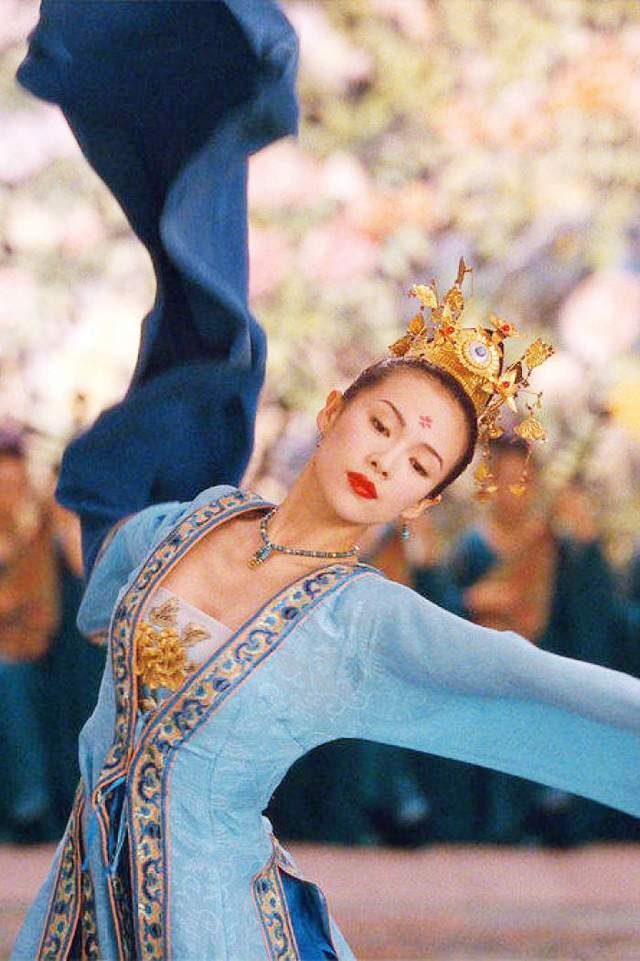 章子怡与艾维那段恋情是我的屈辱和伤害