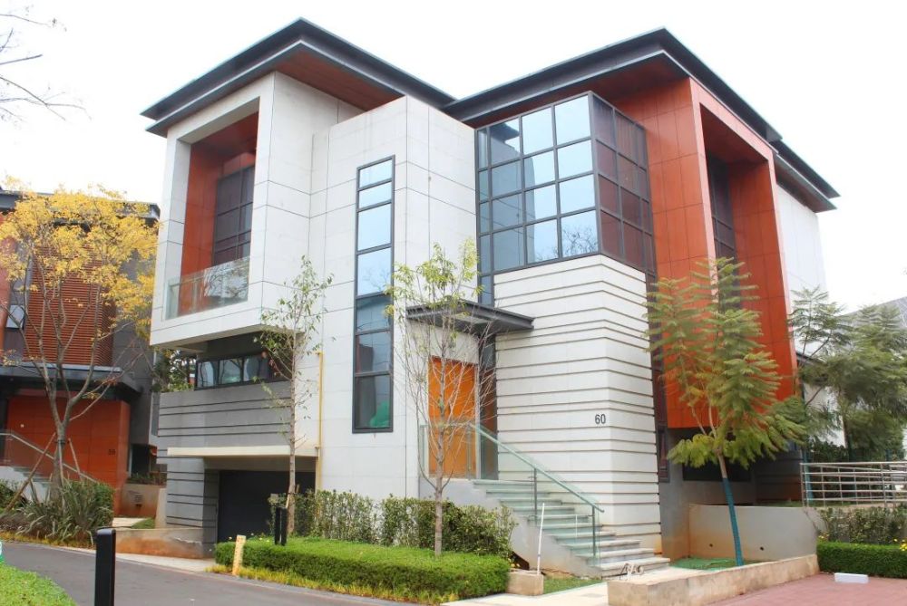 昆明-滇池区特色高端大型别墅区_腾讯新闻