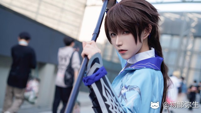 喵特cos王者荣耀赵云漫展返图