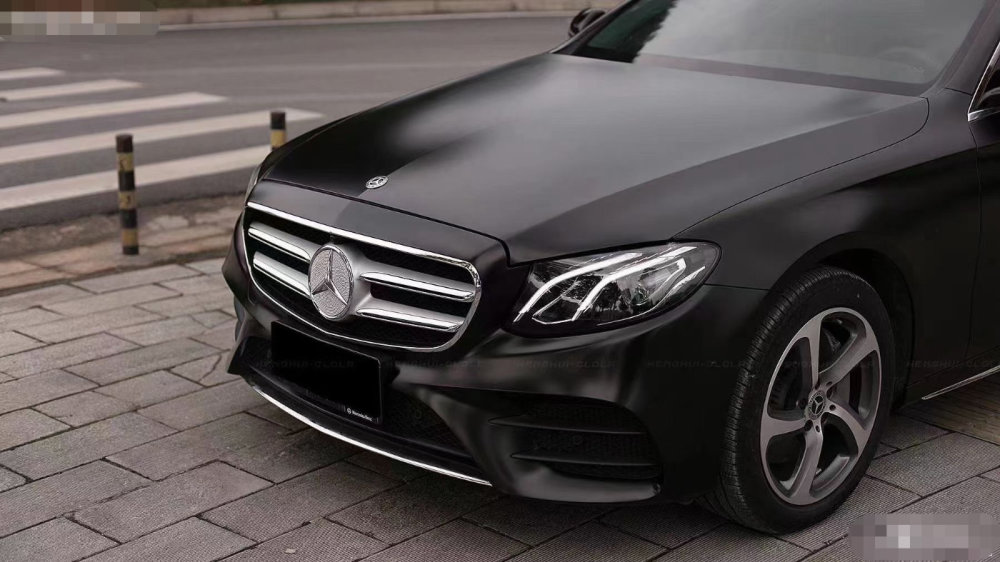 奔驰e改色电光黑 黑武士又来附体了_腾讯新闻