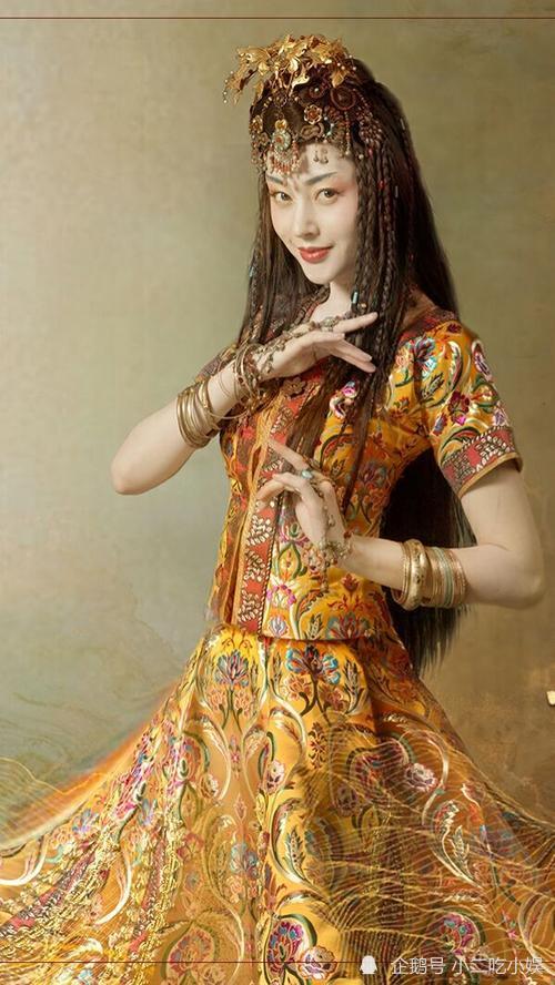 女明星异域舞姬造型绝美,娜扎甜美热巴妩媚_腾讯新闻