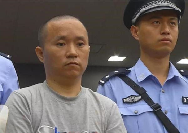 “青岛灭门案”犯罪团伙落网记：杀害房东一家，只因被催租