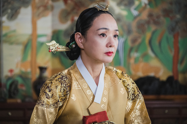 (图/friday影音提供)朝鲜王朝踏入18世纪以后,三政紊乱(田政,军政和还