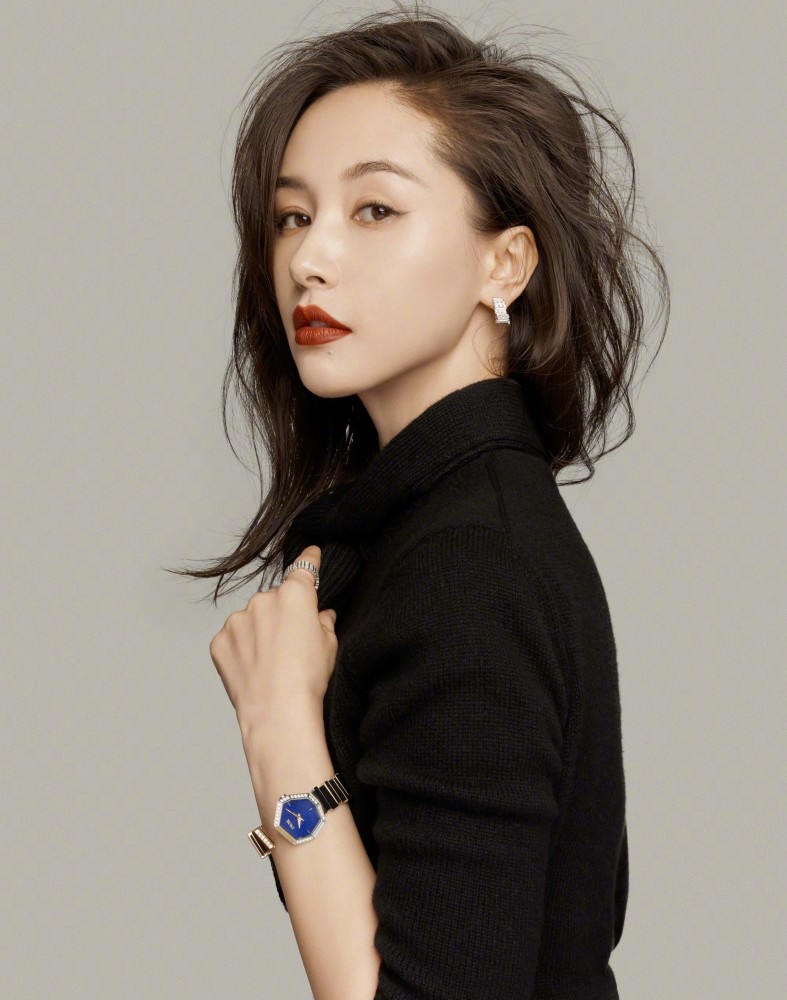 王子文脸部特写美的和之前略有不同疑似微整容