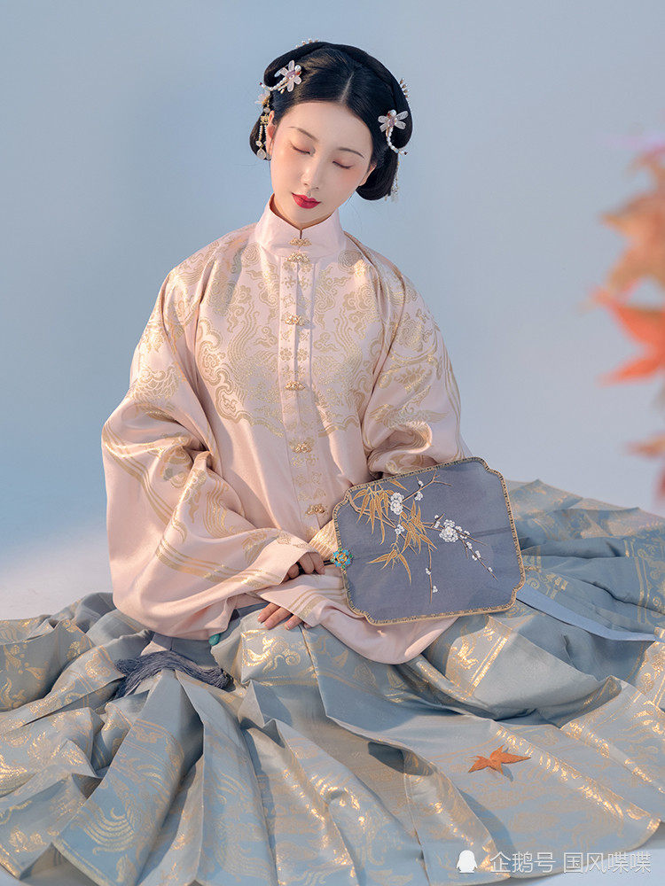 明制汉服女装怎么穿搭明制汉服常用的有多少种类