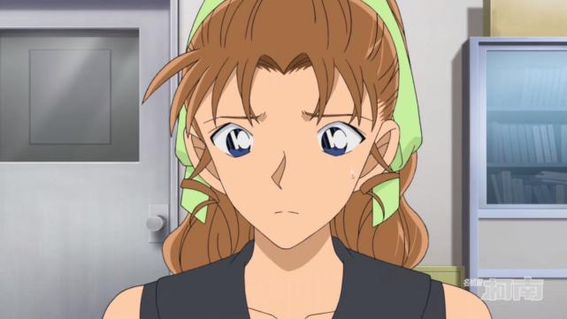 名侦探柯南中最可疑的人物,在主线边缘游走,却没人怀疑她有问题|毛利