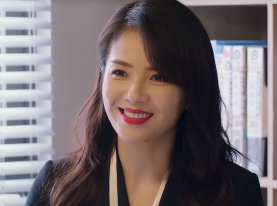 刘涛新剧首发预告,镜头放大她脸部状态时,这确定是42岁吗?_腾讯新闻