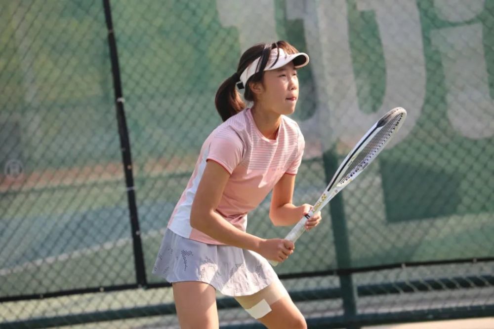 激战进行时|"弘冠杯"第4比赛日赛况速递_腾讯新闻