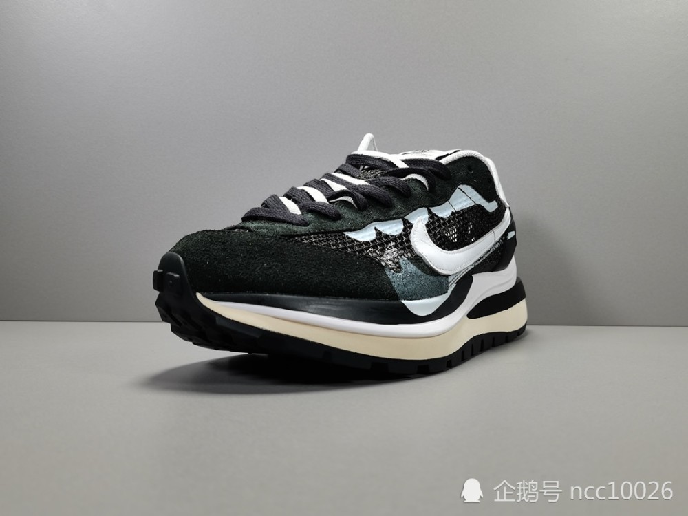 og 双钩3.0 白黑 sacai联名nike解构_腾讯新闻