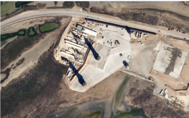 根据消息的细节来看,飞船在美国得克萨斯州的博卡奇卡航天中心发射.