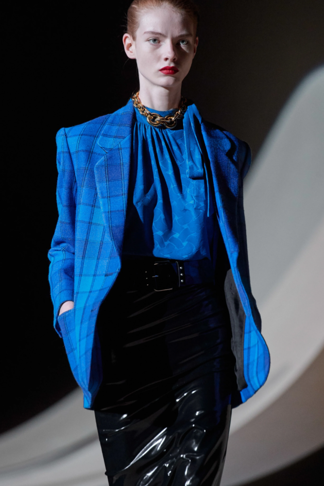 皇室蓝高级有文化