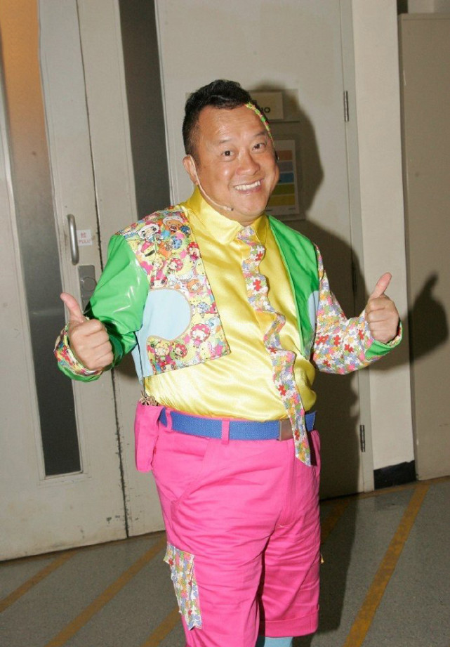 进驻顶层办公室曾志伟大年初一正式上任重办奖门人抢收视