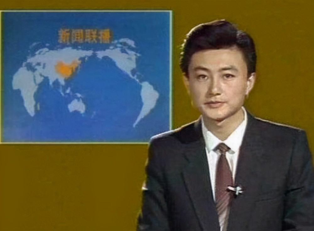 王宁,大部分人对他的影响就是在《新闻联播》的节目中,他语速平和