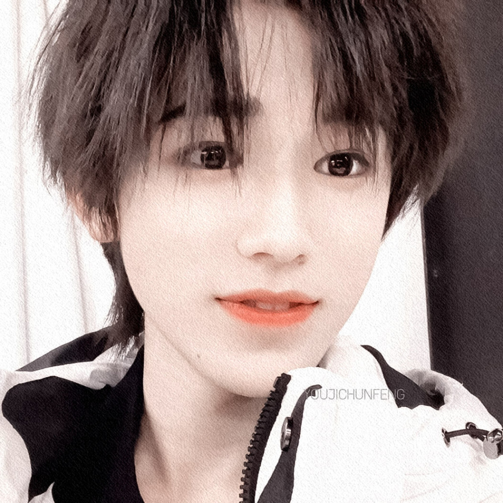 宋亚轩精选100张头像帅果然是从小就开始的