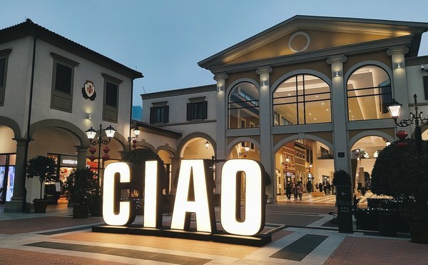 奥莱品牌"佛罗伦萨小镇"将发力二三线城市,最新动作是在重庆开店