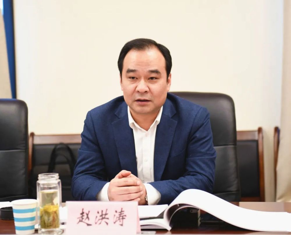 2月3日上午,清江浦区召开淮安小学分校设计方案汇报会,区长赵洪涛出席