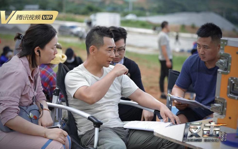 电影《反击》曝导演特辑 赵文卓克服万难力求实景拍摄