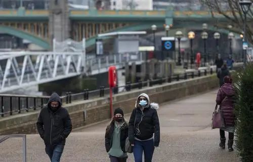 疫苗|变异病毒又突变！传播力尚未定论！专家：现有疫苗效力或大打折扣