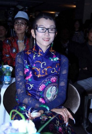 2021年春晚将至杨丽萍不再沉默全力以赴准备但节目被毙